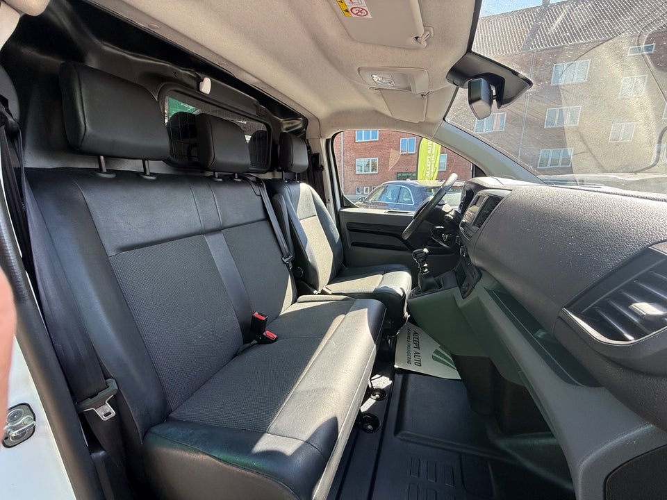 Citroën Jumpy 1,5 BlueHDi 120 L2 MasterLine