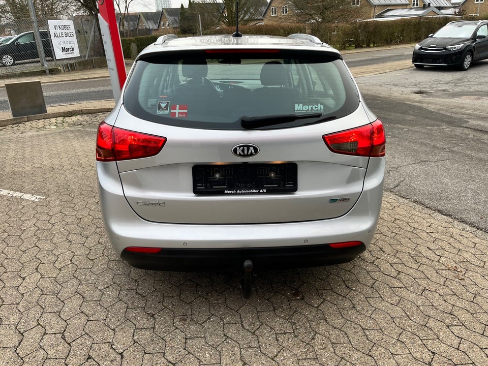 Kia Ceed 1,6 CRDi 128 Limited SW 5d