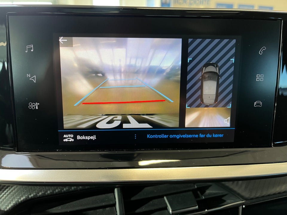 Peugeot 208 1,2 PureTech 100 Allure Sky EAT8 5d