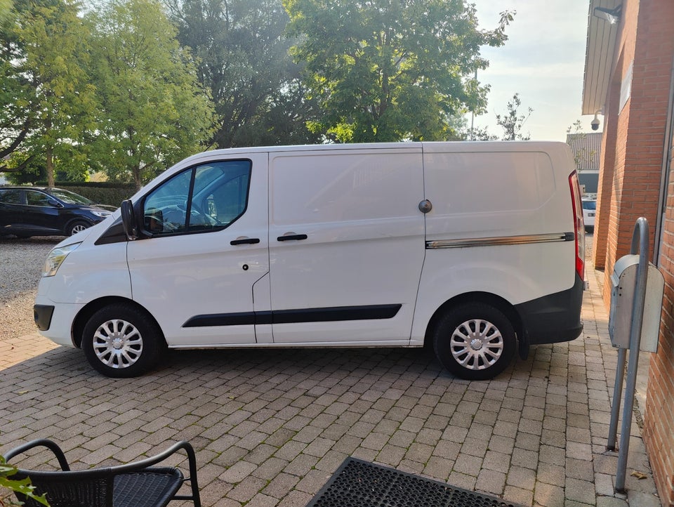 Ford Transit Custom 270S 2,2 TDCi 125 Trend Van 5d