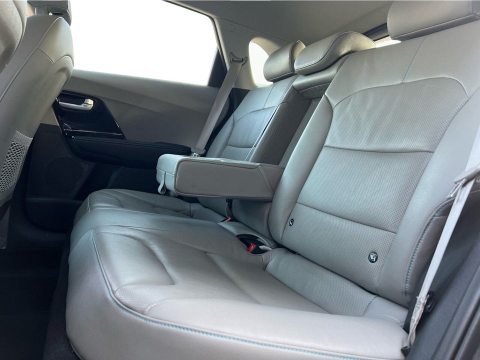 Kia Niro 1,6 PHEV Advance DCT 5d