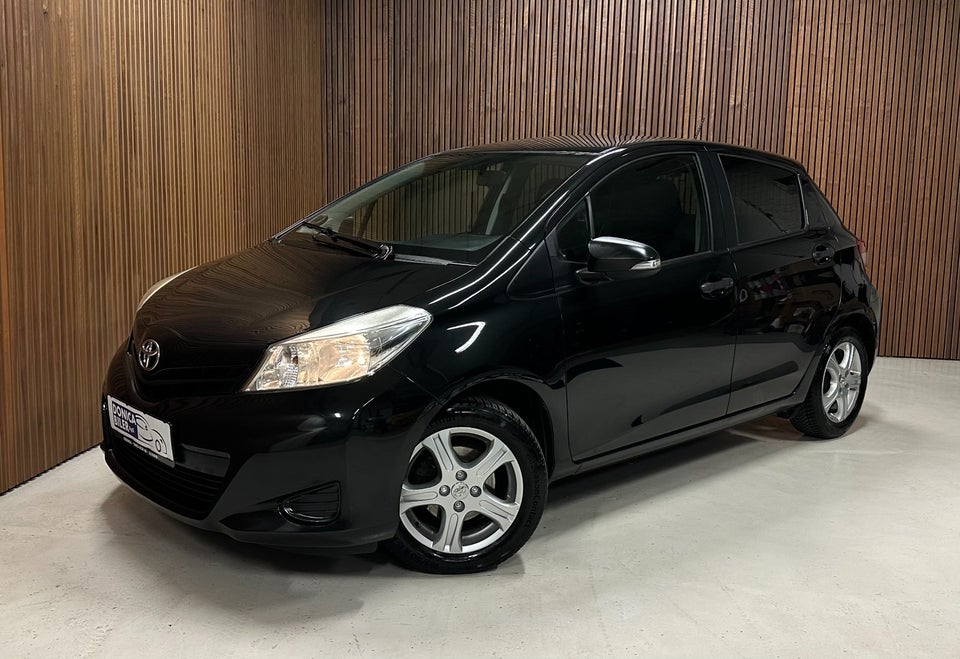 Toyota Yaris 1,0 VVT-i T1 5d