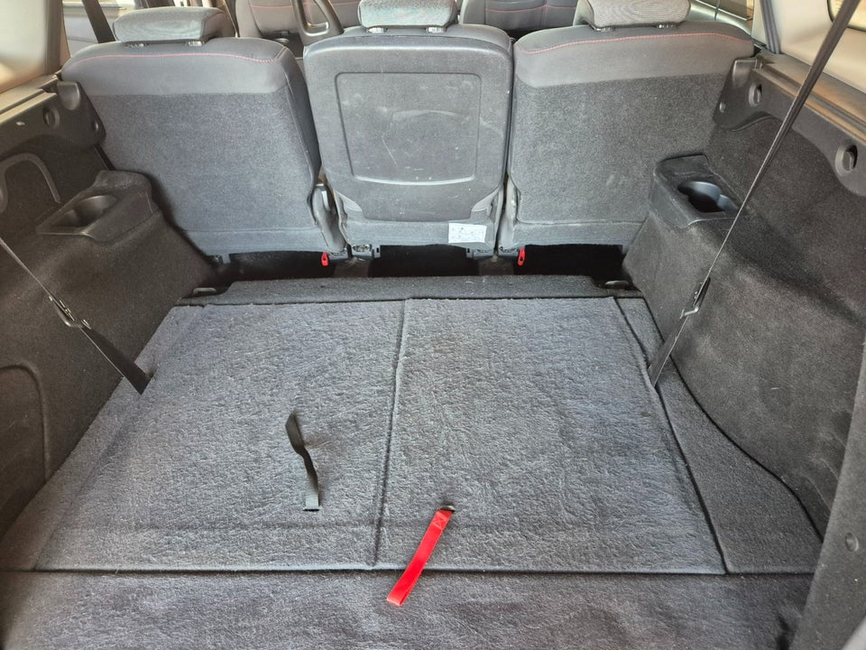 Renault Grand Scenic III 1,2 TCe 130 Paris 7prs 5d