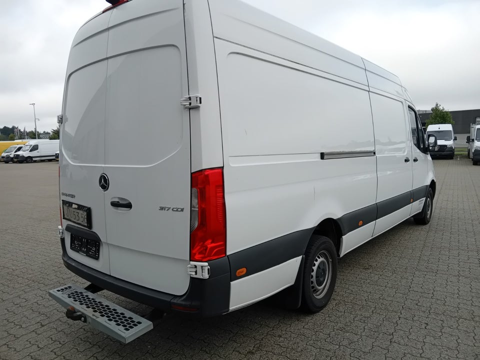 Mercedes Sprinter 317 2,0 CDi A3 Kassevogn aut. RWD