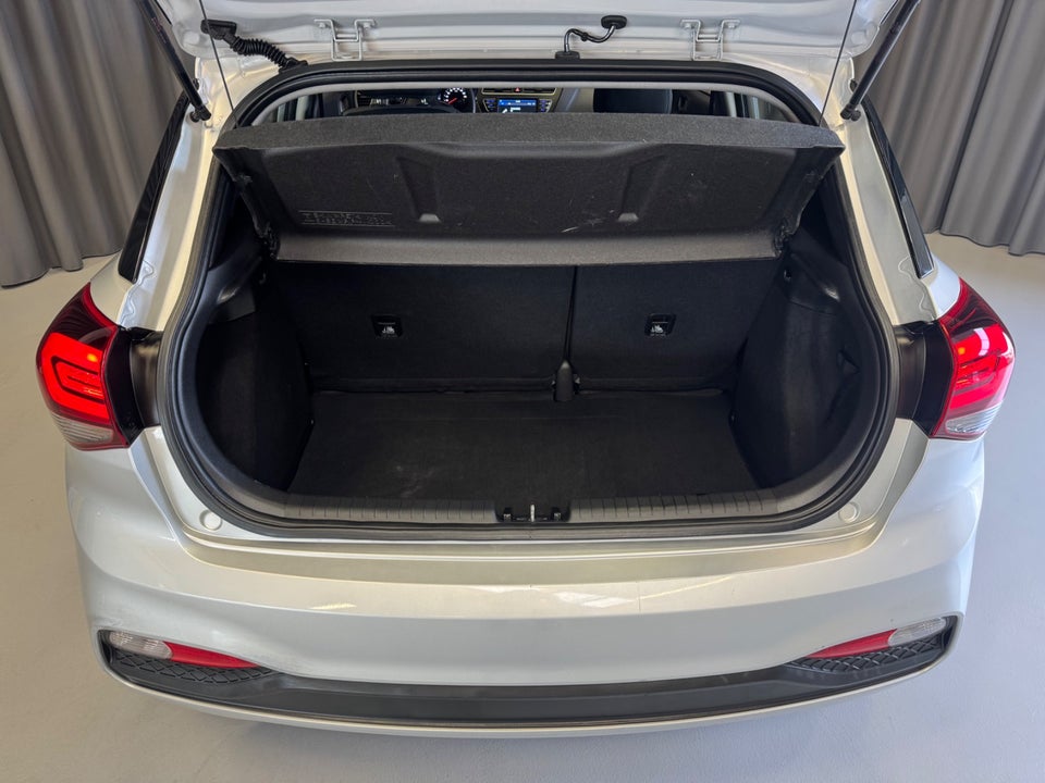 Hyundai i20 1,25 Life 5d