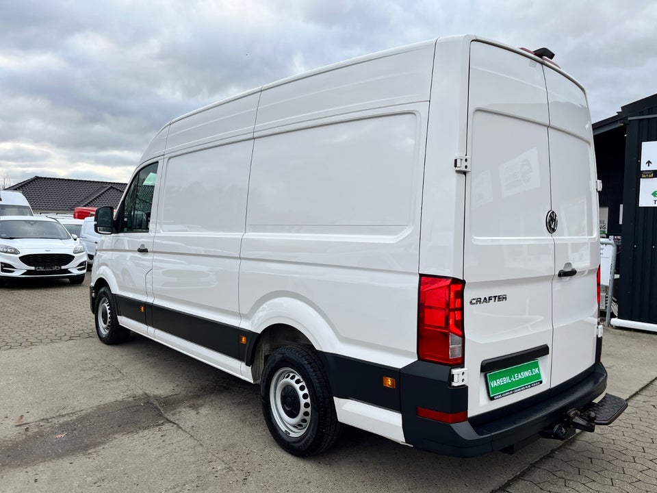 VW Crafter 30 2,0 TDi 177 Kassevogn L3H2