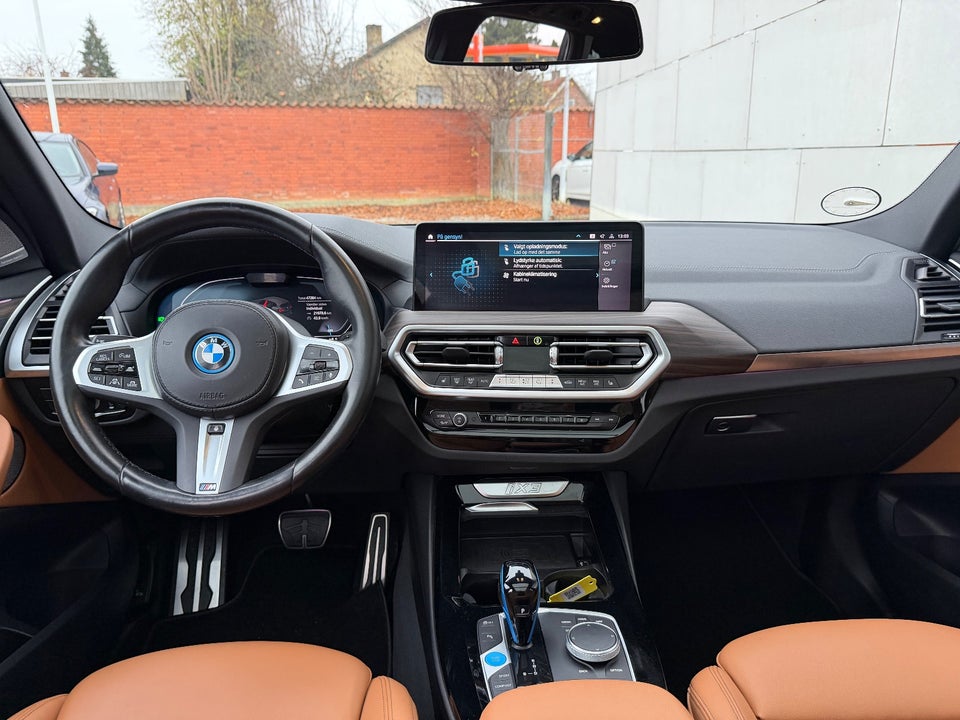 BMW iX3 Charged 5d