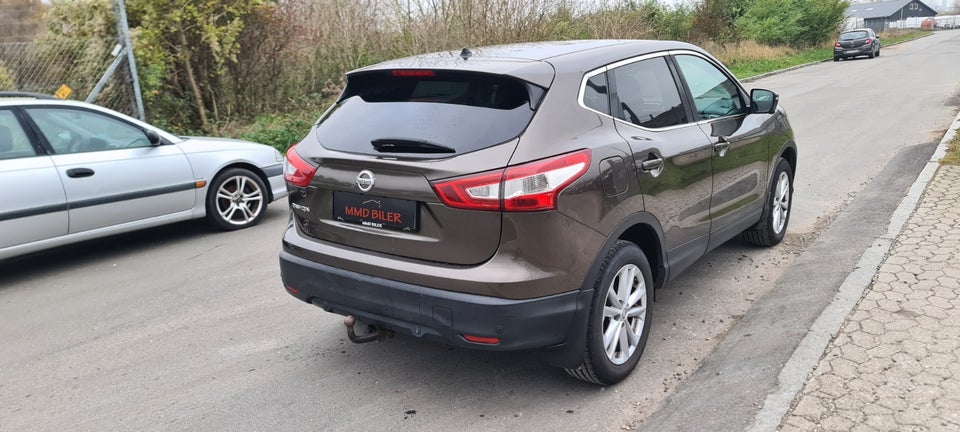 Nissan Qashqai 1,2 Dig-T 115 Tekna 5d