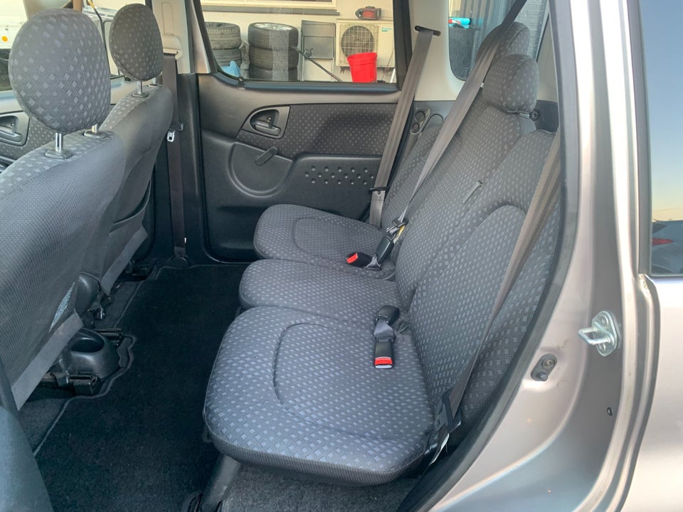 Toyota Yaris Verso 1,3 Terra 5d