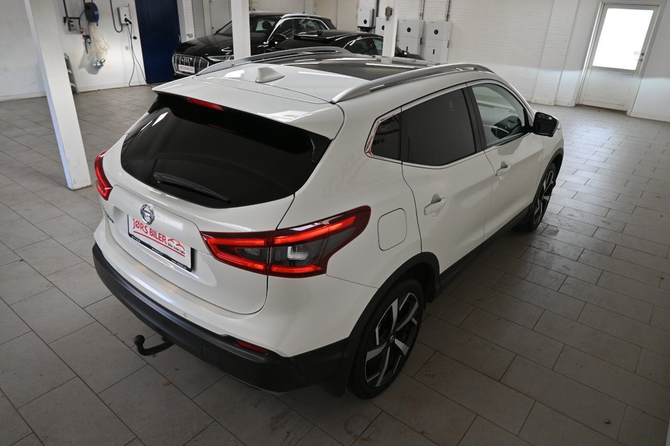 Nissan Qashqai 1,3 Dig-T 160 Tekna+ 5d