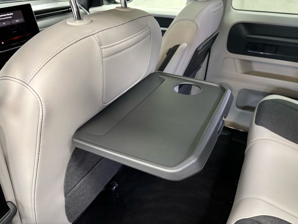 VW ID.Buzz 86 Pro 7prs LWB 5d