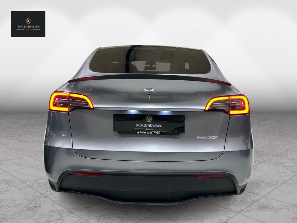 Tesla Model Y Performance AWD 5d
