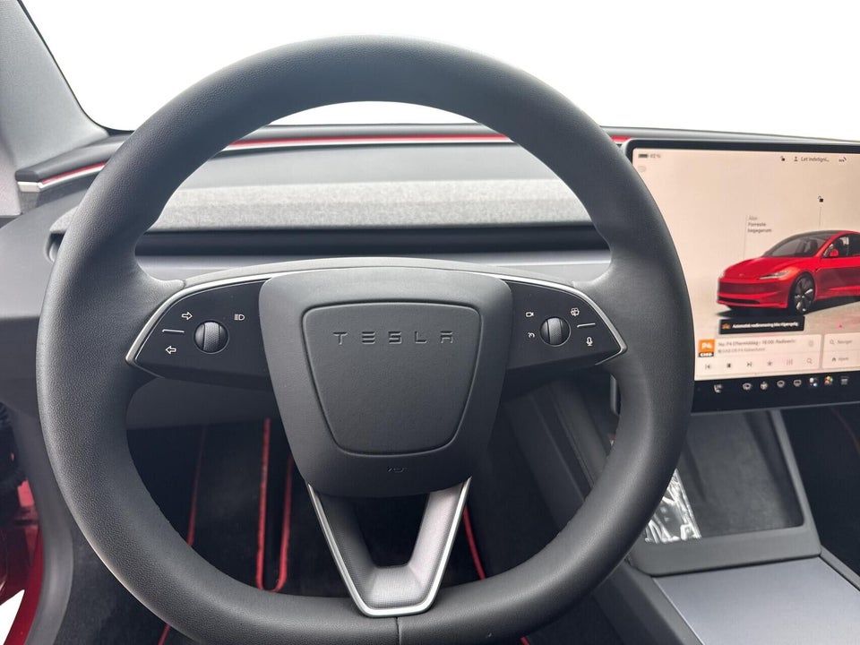 Tesla Model 3 RWD 4d