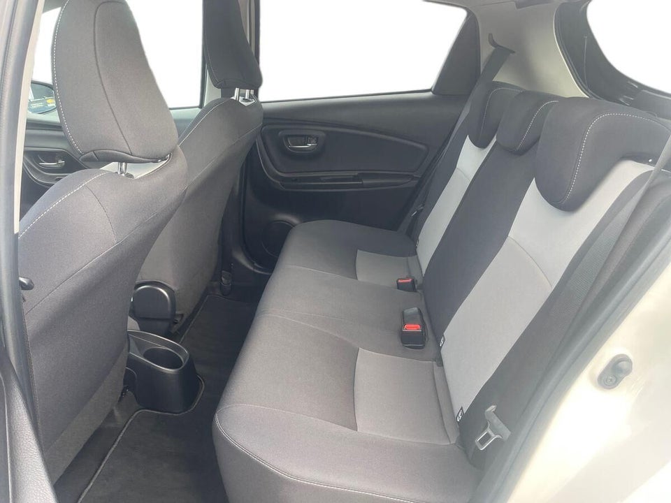 Toyota Yaris 1,0 VVT-i T3 Design 5d