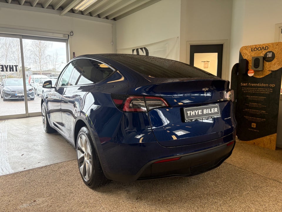 Tesla Model Y Long Range AWD 5d