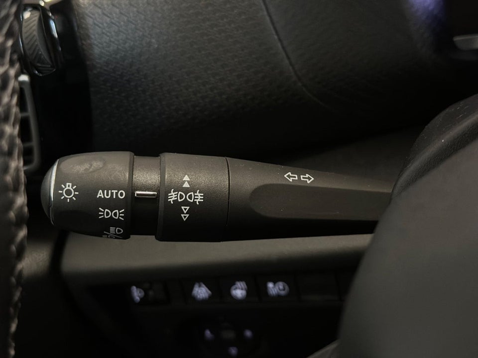 Citroën ë-C4 50 Shine 5d