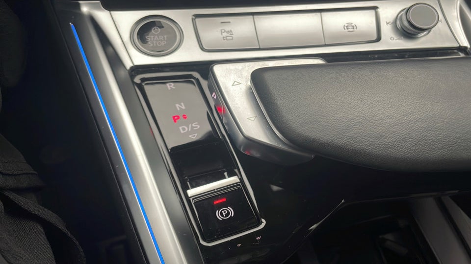 Audi e-tron 55 S-line quattro 5d