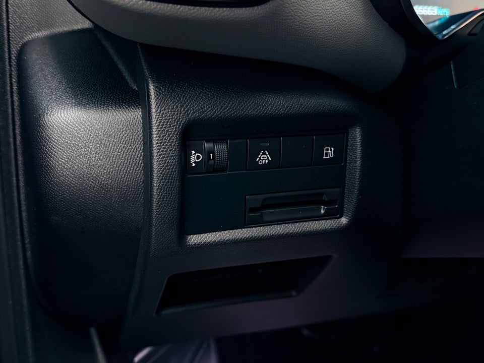 Citroën C5 Aircross 1,6 Hybrid Iconic Black Edition EAT8 5d