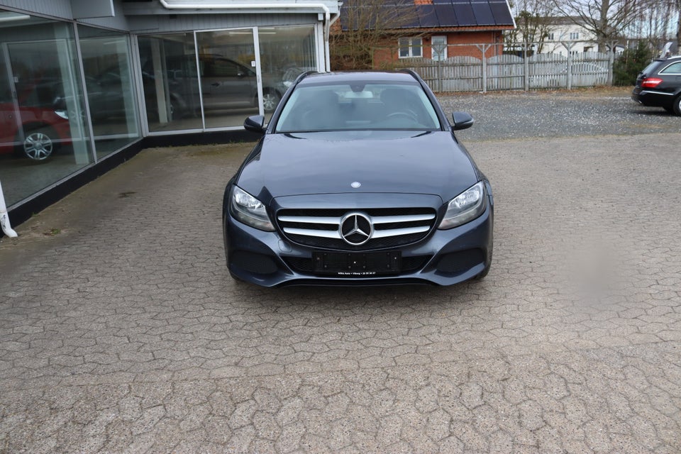 Mercedes C200 d 1,6 Business stc. aut. 5d