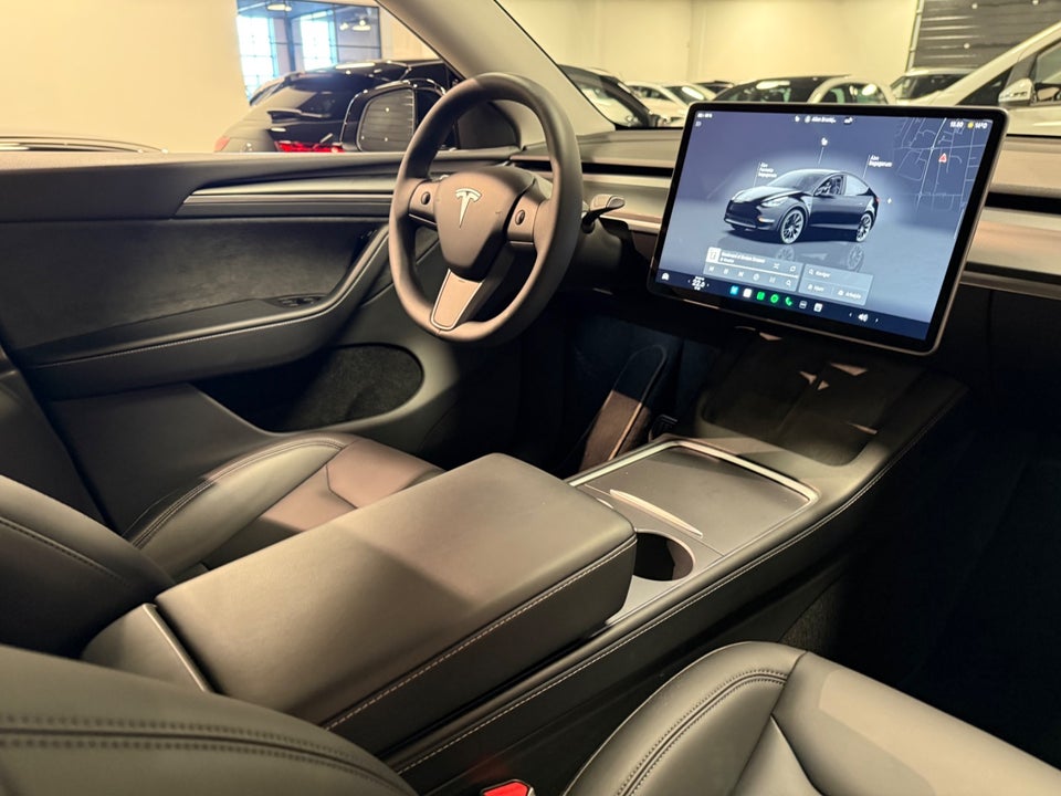 Tesla Model Y Long Range RWD 5d