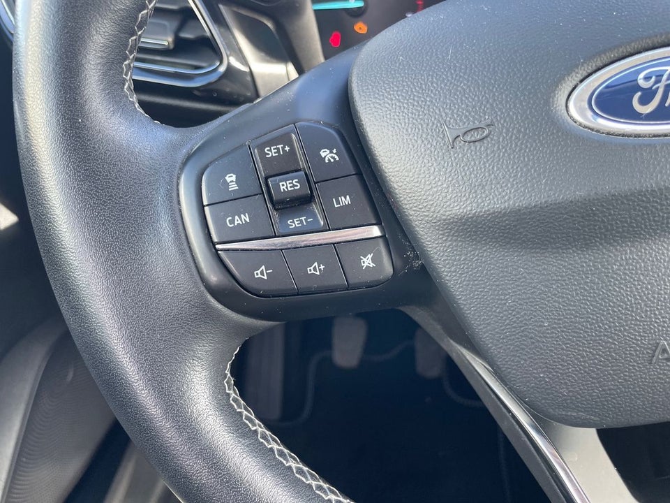 Ford Fiesta 1,0 EcoBoost Titanium 5d