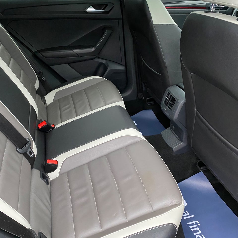 VW T-Roc 2,0 TSi 190 Sport DSG 4Motion 5d