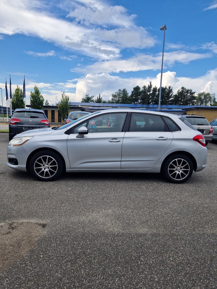 Citroën C4 1,6 HDi 112 Seduction 5d