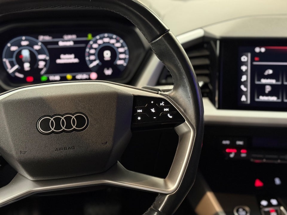 Audi Q4 e-tron 35 Advanced 5d