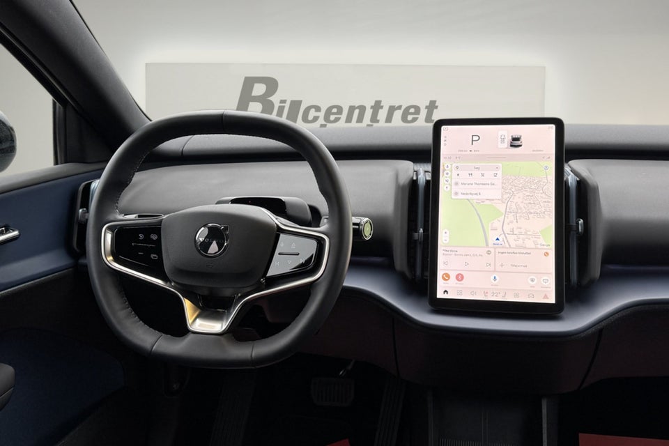 Volvo EX30 Extended Range Plus 5d