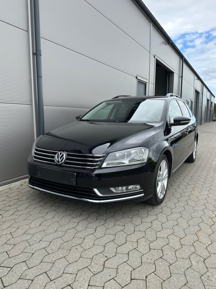 VW Passat 2,0 TDi 140 Comfortline DSG BMT 4d