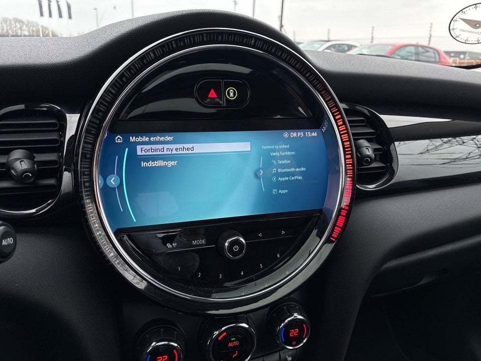 MINI Cooper SE Camden Edition 3d