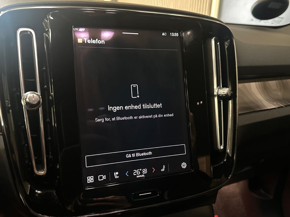 Volvo XC40 ReCharge Extended Range Plus 5d