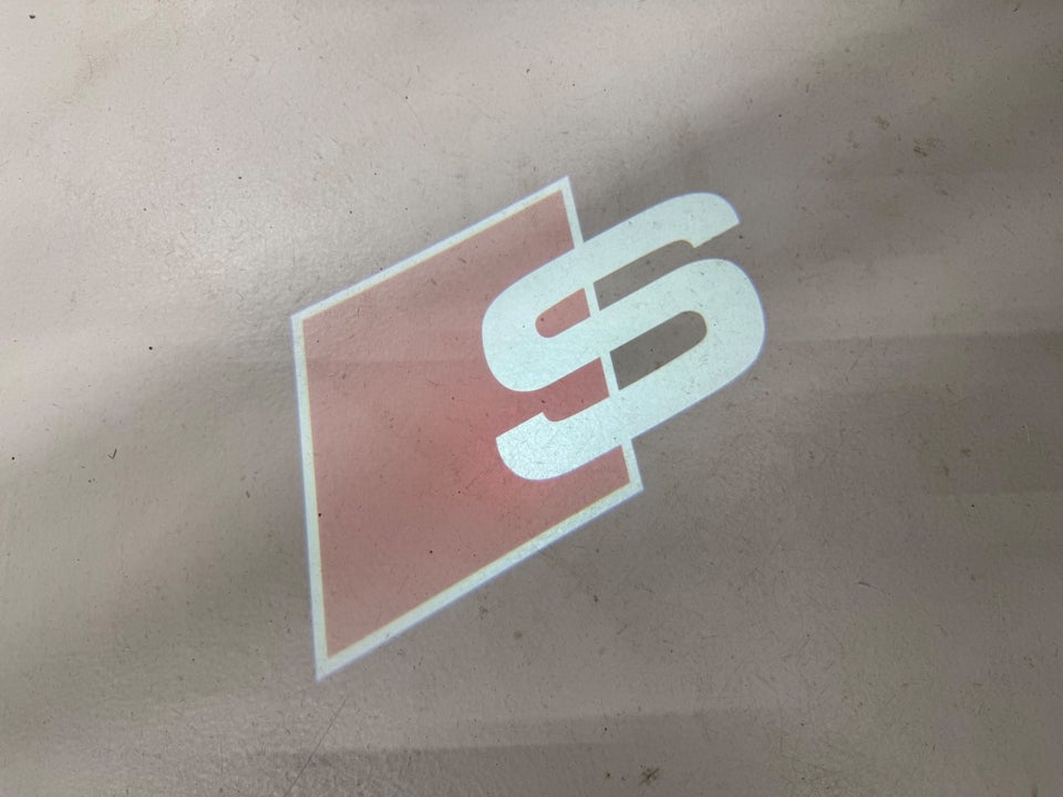 Audi Q8 60 TFSie S-line Edition quattro Tiptr. 5d