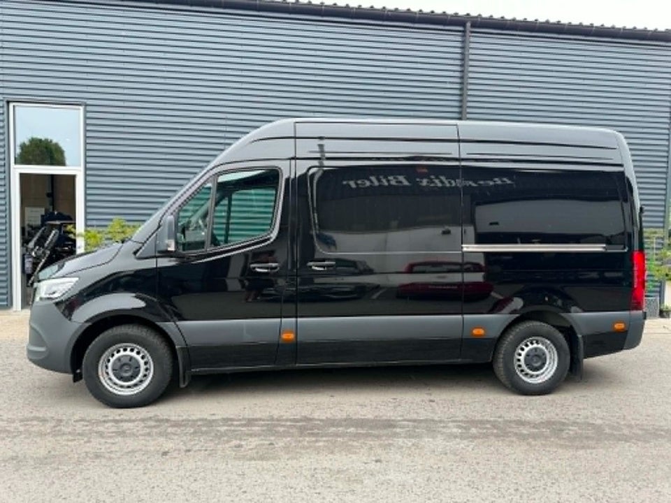 Mercedes Sprinter 317 2,0 CDi A2 Chassis SELECT aut. RWD 2d