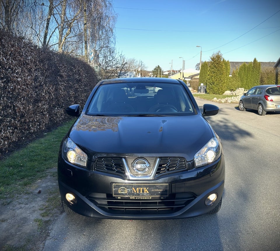 Nissan Qashqai 1,6 Visia 5d