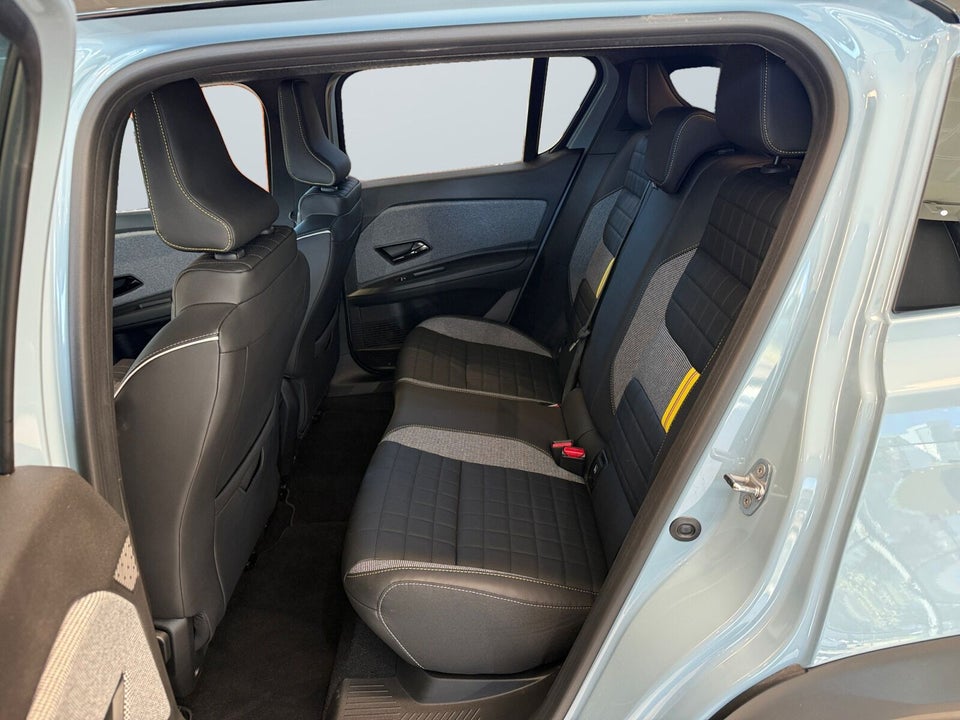 Renault 4 E-Tech 52 Iconic 5d
