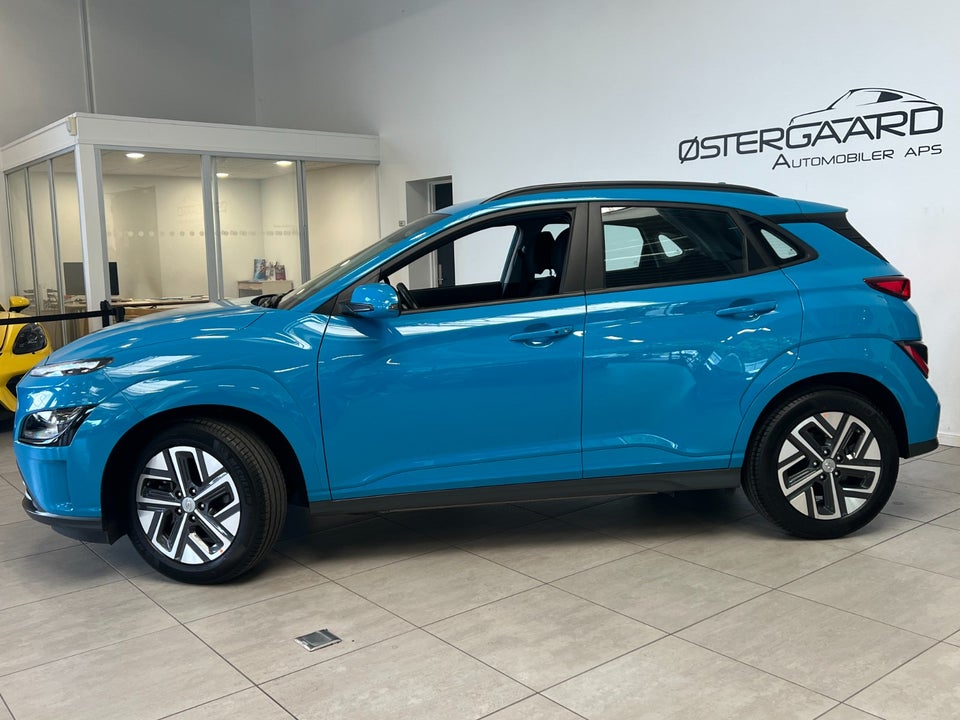 Hyundai Kona 39 EV Essential 5d