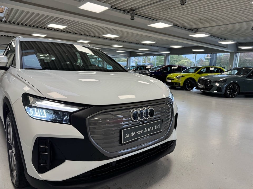 Audi Q4 e-tron 35  5d