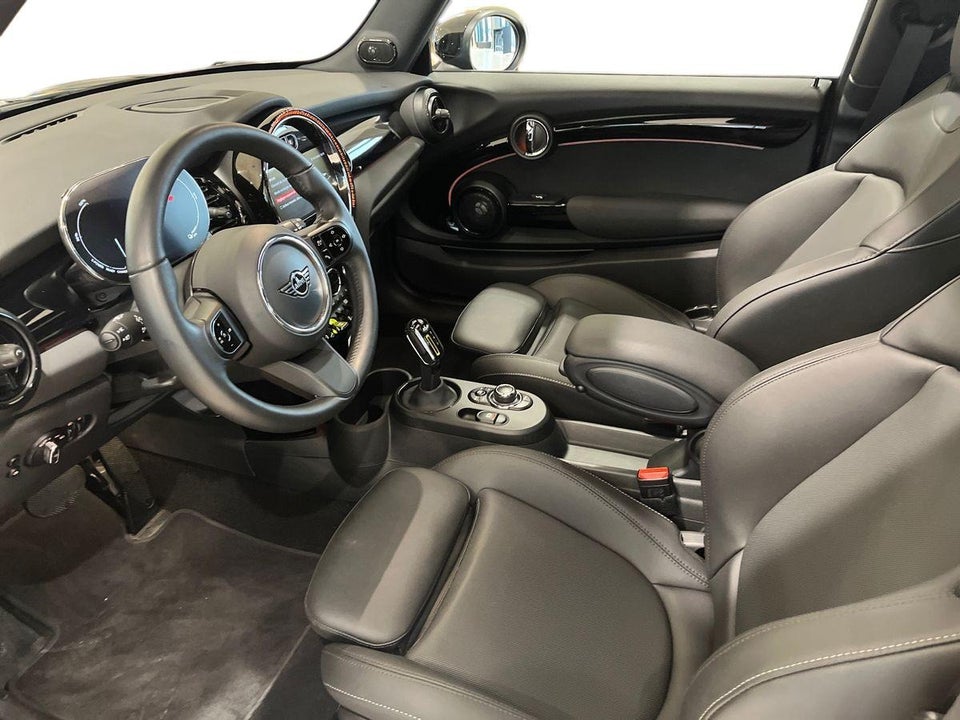 MINI Cooper SE Edition Premium Plus 3d