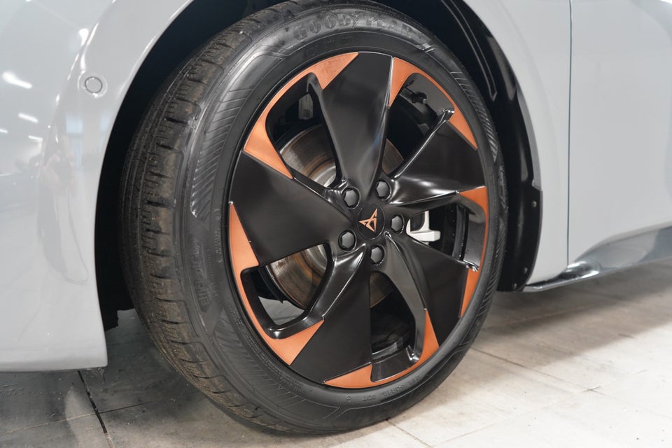 Cupra Born 58 High 5d