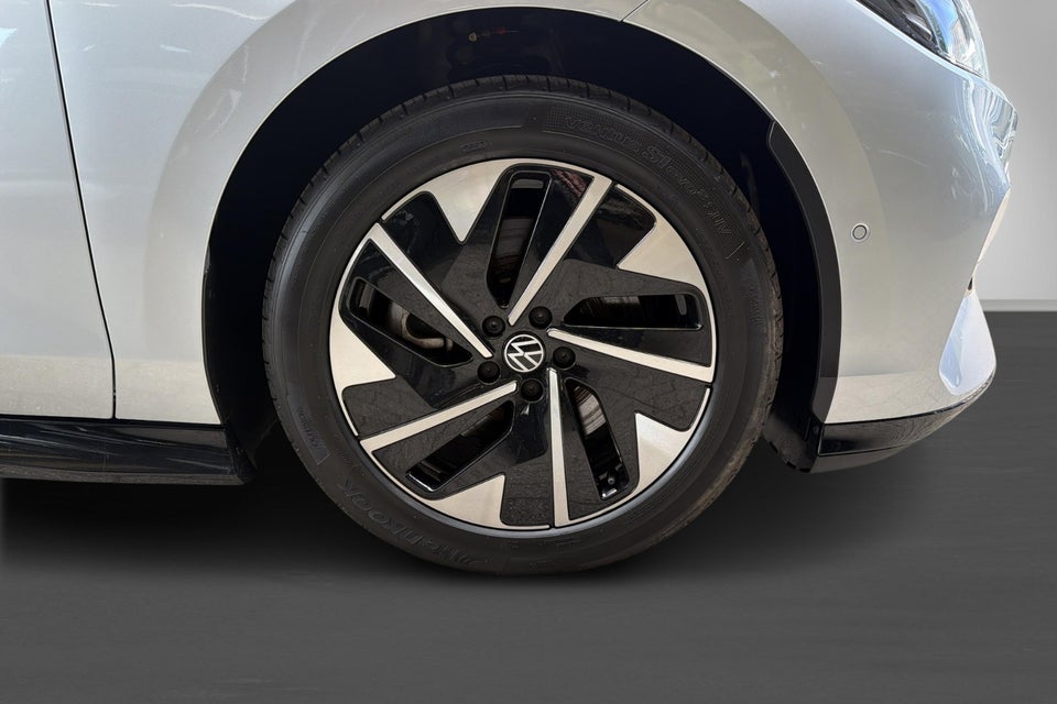 VW ID.7 77 Style+ Tourer 5d