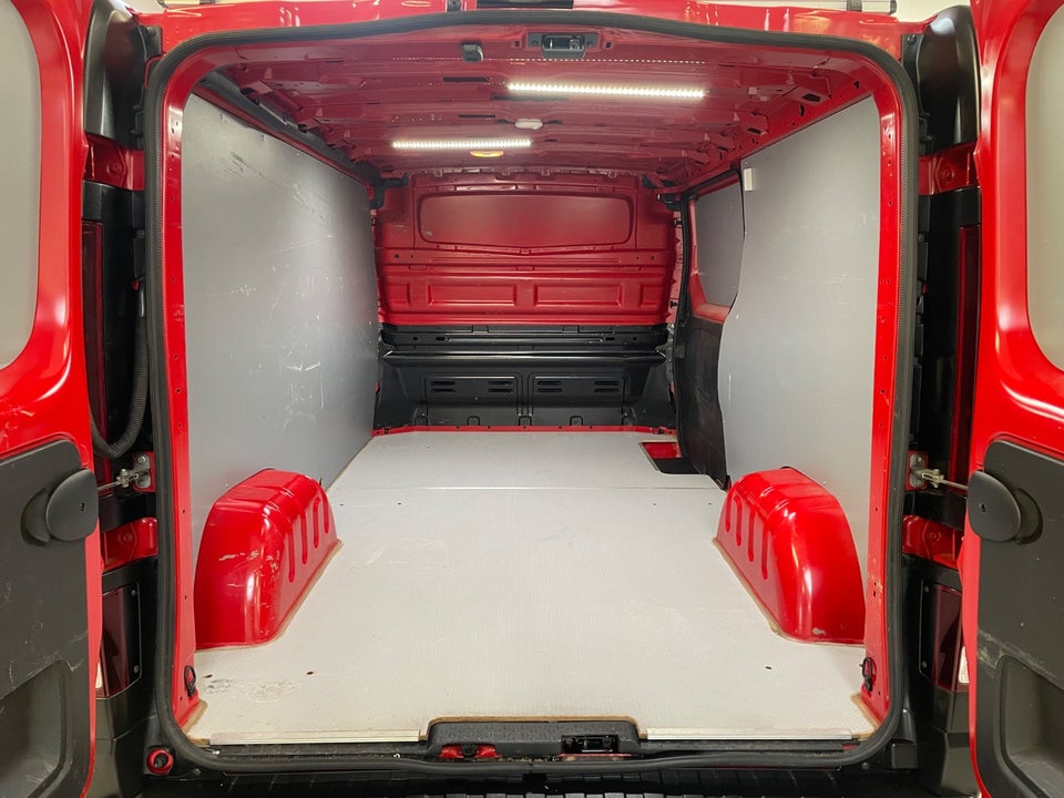 Renault Trafic T29 1,6 dCi 125 L2H1