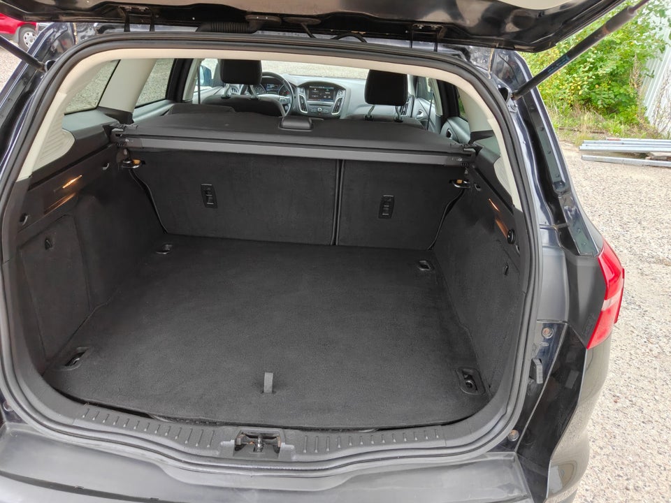 Ford Focus 1,0 SCTi 125 Fun stc. 5d