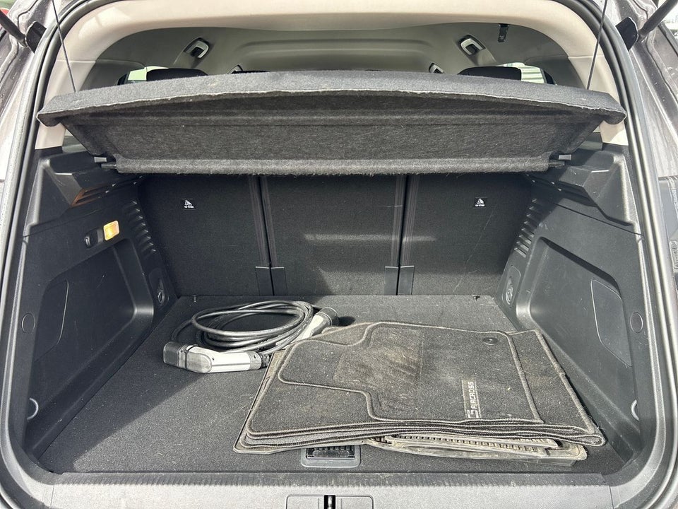 Citroën C5 Aircross 1,6 PHEV Prestige EAT8 5d