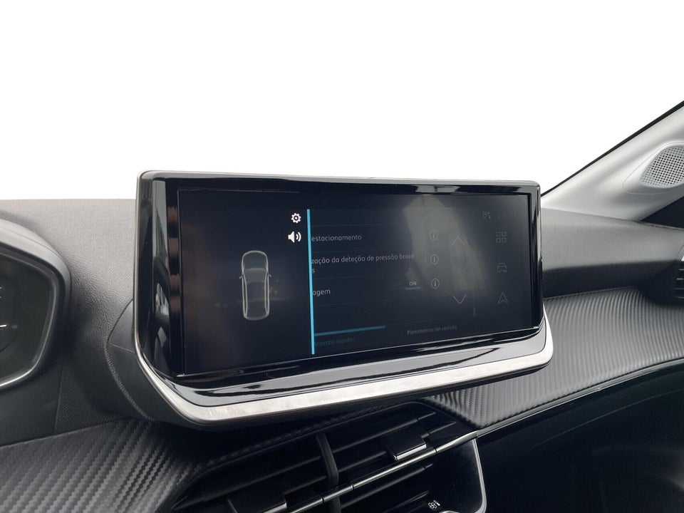 Peugeot e-208 50 GT 5d