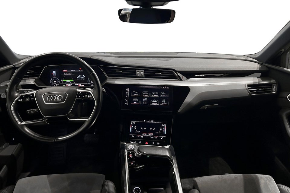 Audi e-tron 55 Advanced quattro 5d