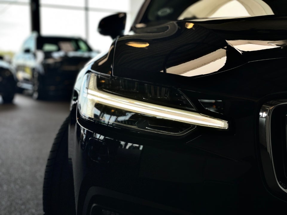 Volvo V60 2,0 B4 197 Plus Bright aut. 5d