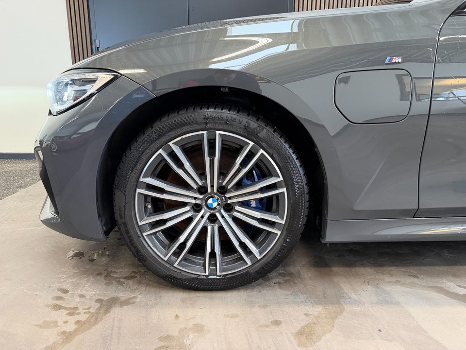 BMW 330e 2,0 M-Sport aut. 4d