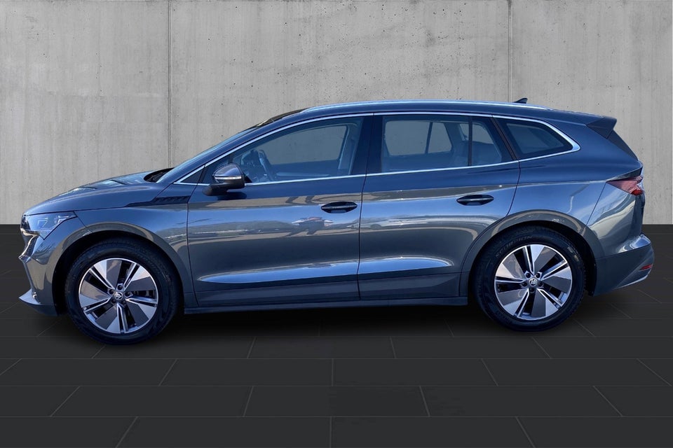Skoda Enyaq 60 iV Loft 5d