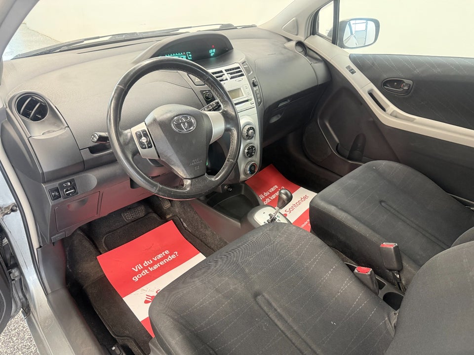 Toyota Yaris 1,3 Luna M/M 3d